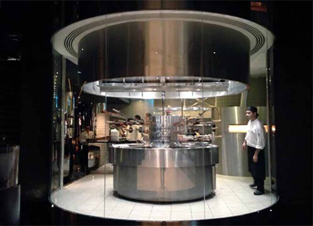 Image Gallery: Chamas, Crown Plaza - Dubai