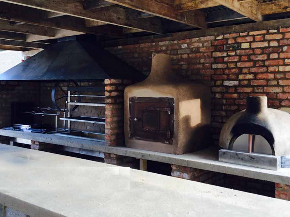 Image Gallery: Farmhouse, Soho House - Oxfordshire