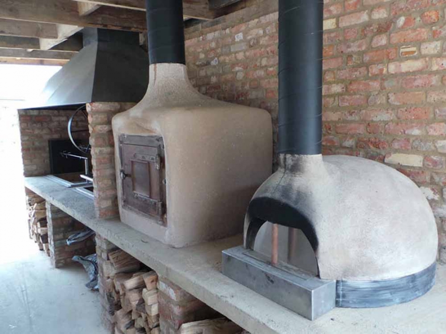 The Clayoven Company - Wood Fired Pizza Oven, Clay Tandoor, Robata Grill, Commercial Brick Ovens